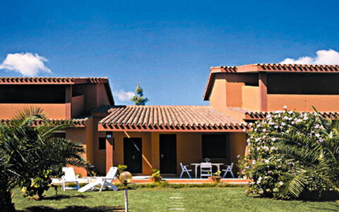 Costa Rei 180: Cloud, Plant, Building, Sky, Property, Shade, House, Land Lot, Leisure, Grass