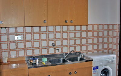 Accommodation:&nbsp;Anita 250.4