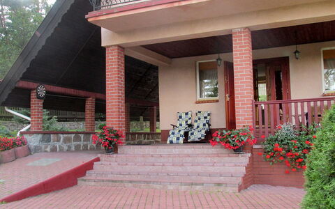 Mielno 2: Property, House, Building, Home, Porch, Real Estate, Architecture, Room, Patio, Courtyard