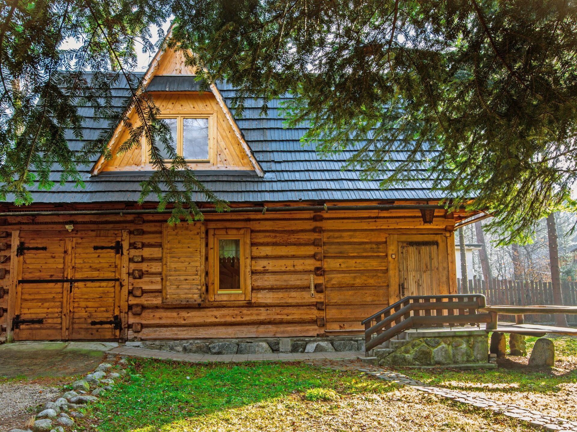 Zakopiana 5 Vacation Rental That Sleeps 6 People In 3 Bedrooms