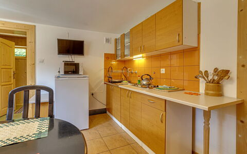 Accommodation:&nbsp;Super Hacjenda 100.3
