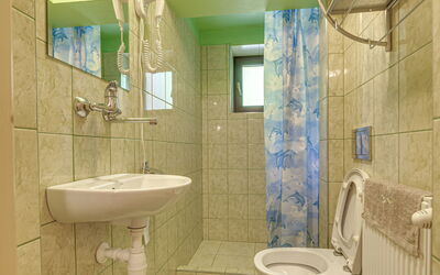 Accommodation:&nbsp;Super Hacjenda 100.3