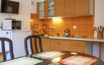 Accommodation:&nbsp;Super Hacjenda 100.3