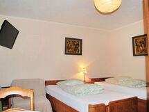 Accommodation:&nbsp;Willa Anna 102.4