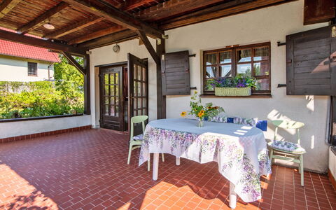 Borek Sulęcki: Flowerpot, Door, Home, Houseplant, Garden, Porch, Chair, Cottage, Patio