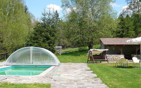 Benešov Nad Černou: Property, Tree, Real Estate, House, Grass, Leisure, Swimming Pool, Yard, Building, Landscape