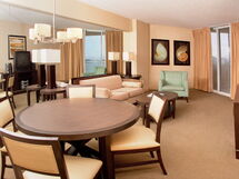 Accommodation:&nbsp;Beachfront 150.2