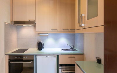 Accommodation:&nbsp;Gamat 49 130.4