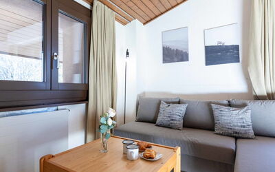 Accommodation:&nbsp;Gamat 49 130.4