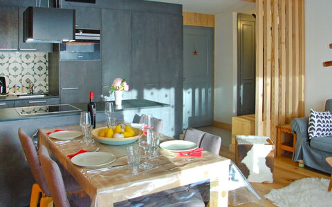Accommodation:&nbsp;Opale 34 700.5