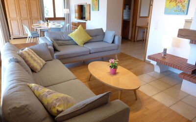 Accommodation:&nbsp;Hyacinthe 11 755.1