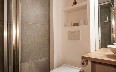 Accommodation:&nbsp;Hyacinthe 14 755.5