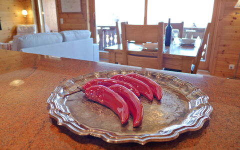 Villars 764: Food, Table, Furniture, Tableware, Ingredient, Couch, Dishware, Wood, Cuisine