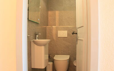Accommodation:&nbsp;Les Girolles B15 784.4