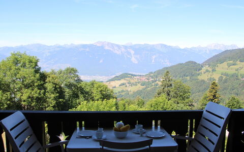 Villars 786: Sky, Property, Mountain, Table, Leaf, Nature, Natural Landscape, Natural Environment, Shade, Chair