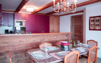 Accommodation:&nbsp;Ambassadeur 1 786.6