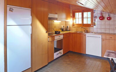 Accommodation:&nbsp;Armorial Ii Apt 6 850.3