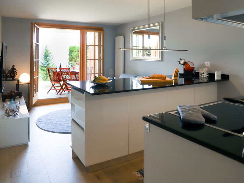 Accommodation:&nbsp;Chaperon Rouge A3 585.5