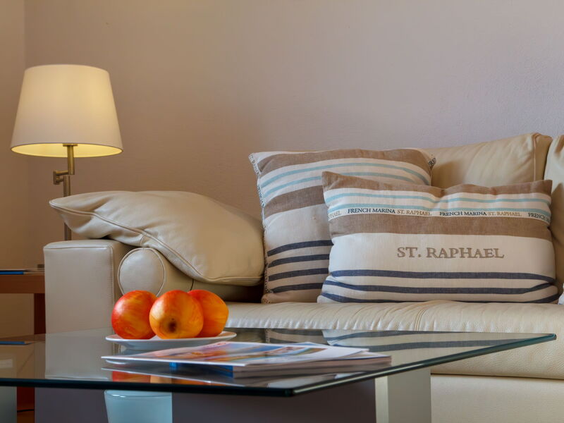 Accommodation:&nbsp;Vasco da Gama B1 2 100.6