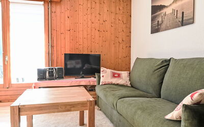 Accommodation:&nbsp;Jorasse a 1 200.8
