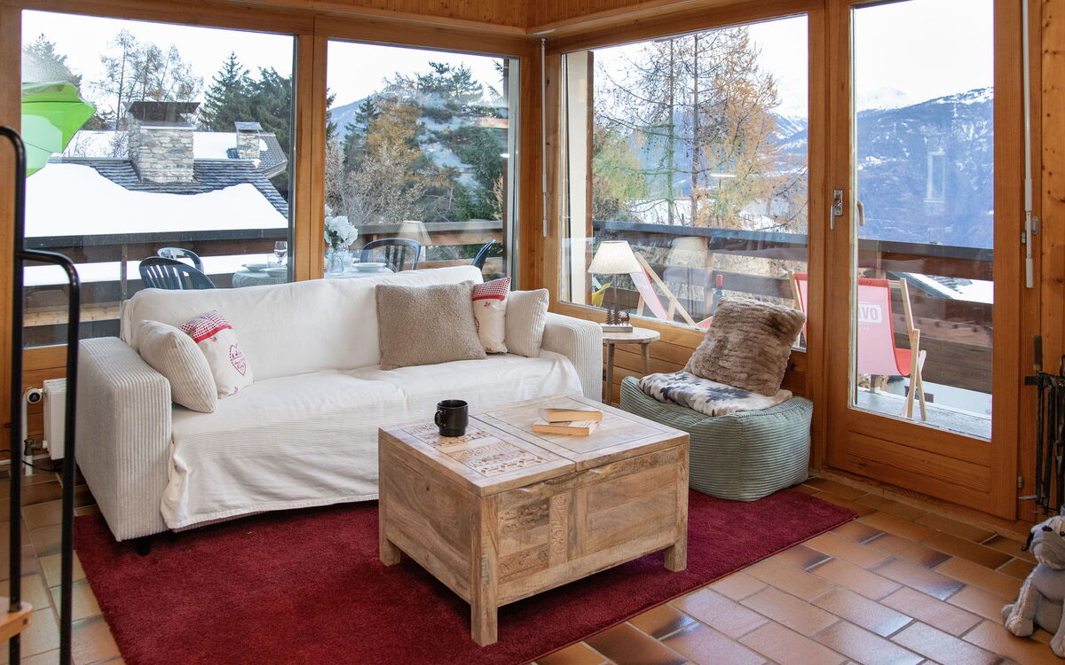 Accommodation:&nbsp;Beau Site No 21 260.8