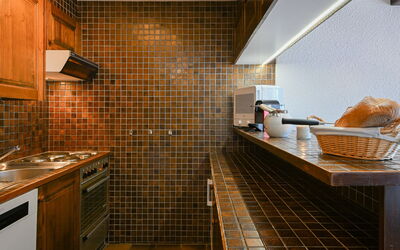 Accommodation:&nbsp;Centaure B 103 290.8