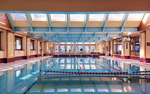 Mondzeu A258: Swimming Pool, Floor, Composite Material, Ceiling, Resort, Leisure, Hotel, Leisure Centre, Hall, Lobby