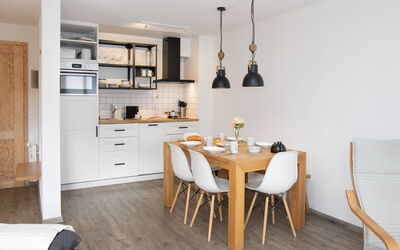 Accommodation:&nbsp;Galaxie 110 582.4
