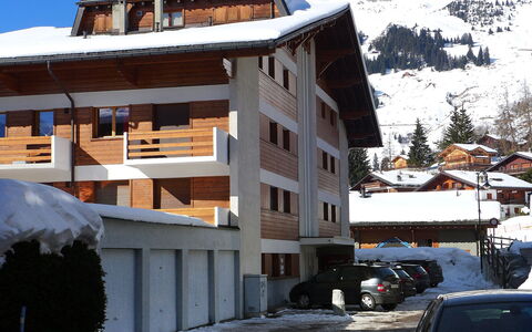 Val Neige 11: Snow, Winter, Property, Town, House, Architecture, Building, Apartment, Home, Hill Station