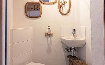 Accommodation:&nbsp;Bisse-Vieux A-4 200.7