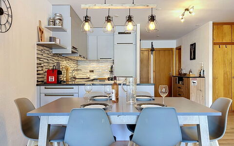 Mont-Rouge: Furniture, Interior Design, Light Fixture, Wall, Chair, Flooring, Ceiling, Wood, Kitchen & Dining Room Table, Dining Room