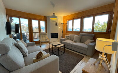 Accommodation:&nbsp;Les Chouettes 11 360.8
