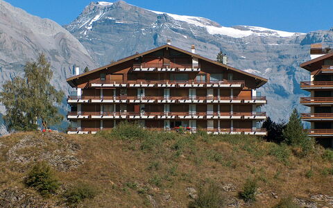 Rossignol C4: Mountainous Landforms, Mountain, Property, Mountain Range, Hill Station, Architecture, Mountain Village, House, Building, Real Estate