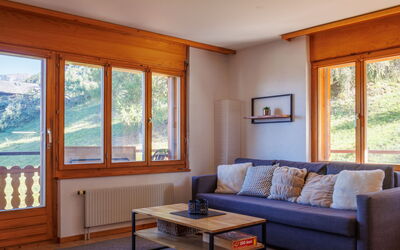 Ambassador 1 6 831.7: Wood, Interior Design, Flooring, Furniture, Floor, Room, Couch, Living Room, Apartment, Ceiling
