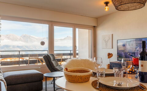 Accommodation:&nbsp;Olympic Fe6 840.10