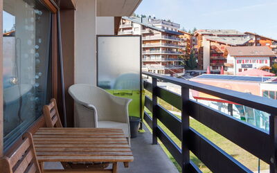Accommodation:&nbsp;Olympic Fe6 840.10