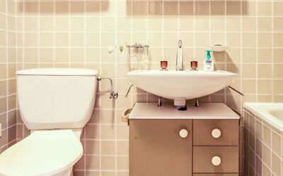 Accommodation:&nbsp;Olympic F8 840.8