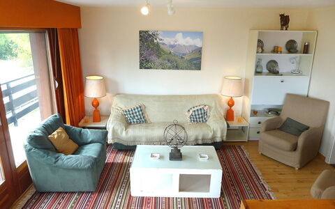 Bel Alp D3: Living Room, Room, Furniture, Property, Interior Design, Coffee Table, Floor, Table, Building, House