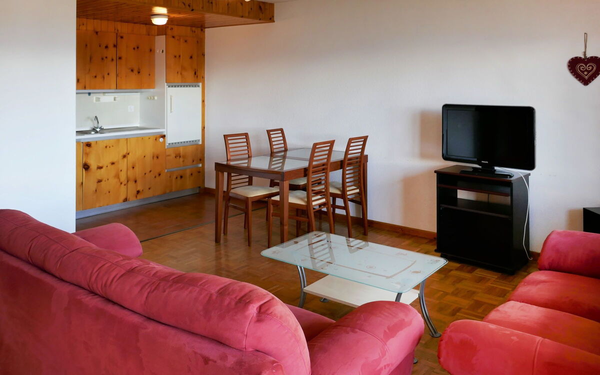 Accommodation:&nbsp;Chaedoz 13 880.7