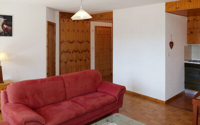 Accommodation:&nbsp;Chaedoz 13 880.7