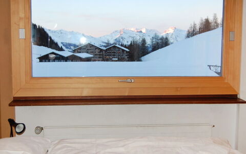 Siviez-Nendaz 100: Room, Mountain, Snow, Window, Furniture, Screen, Table, Flat Panel Display, Winter