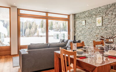 Accommodation:&nbsp;Rosablanche 100.114