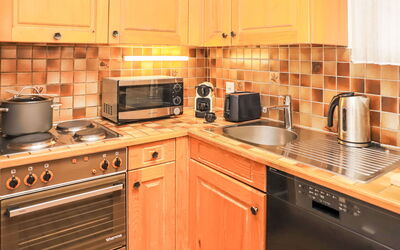 Accommodation:&nbsp;Dents Rousses C1 300.14