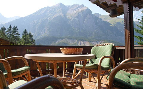 Chalet Marietta: Property, Mountain, Hill Station, Room, Table, Real Estate, House, Cottage, Building, Vacation