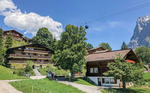 Chalet Bodmisunne: Cloud, Sky, Plant, Building, Property, Mountain, Nature, Tree, House, Natural Landscape