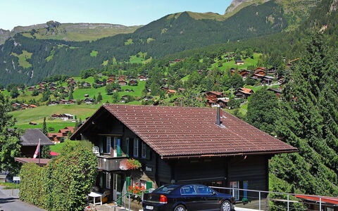 Chalet Anna: Mountainous Landforms, Mountain, Mountain Range, Town, Hill Station, Alps, House, Village, Tourism, Building