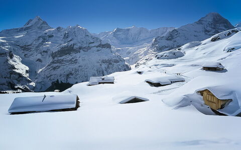 Steinbilla: Sky, Mountain, Snow, Slope, Highland, Ice Cap, Outdoor Recreation, Freezing, Terrain, Natural Landscape