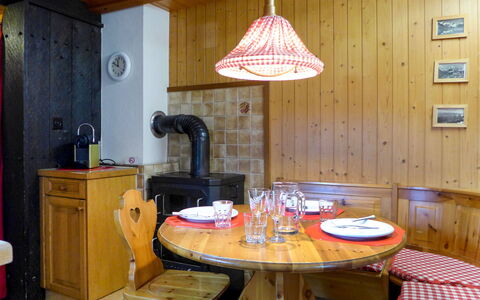 Stocki: Table, Furniture, Property, Building, Cabinetry, Chair, Wood, Tableware, Interior Design, Lighting