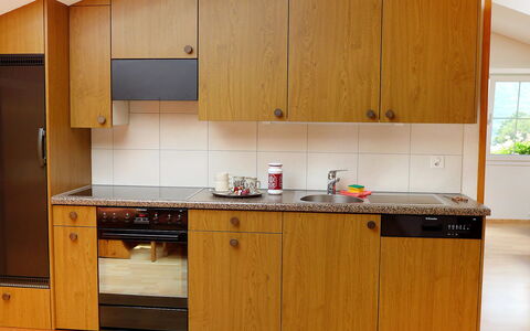 Oltschiblick: Cabinetry, Countertop, Furniture, Kitchen, Room, Property, Cupboard, Plywood, Interior Design, House