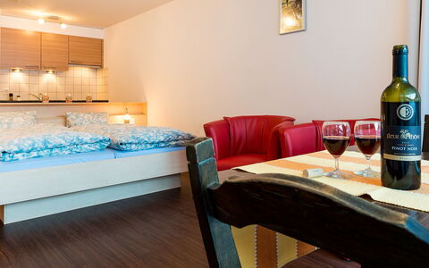 Saas-Grund 200: Room, Property, Furniture, Interior Design, Building, Table, Drink, House, Real Estate, Floor